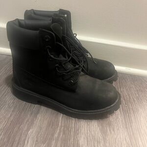 Nike Men's Black Leather Boots